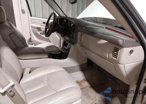 2005 Cadillac Escalade Standard из США, поврежденный, VIN 1GYEK63N55R107455